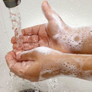 Cumplimiento de las normas de higiene personal prevención de helmintiasis. 