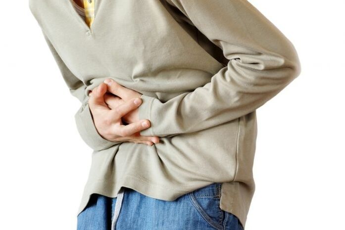 calambres dolor abdominal causa difilobotriasis